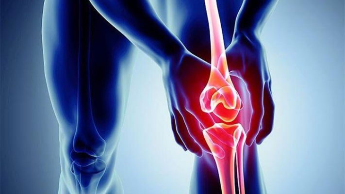 thoái hóa khớp gối có nên đi bộ không ở người lớn tuổi